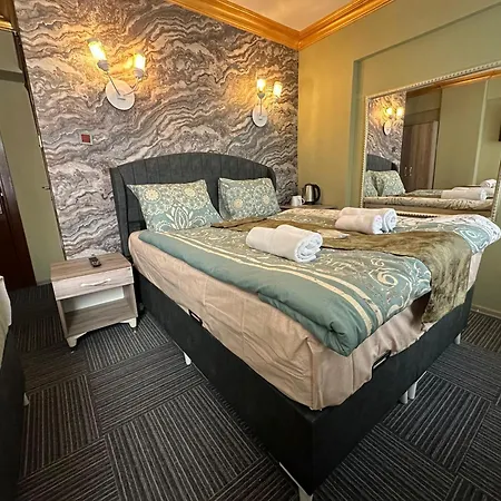 Apartament Guer Star *